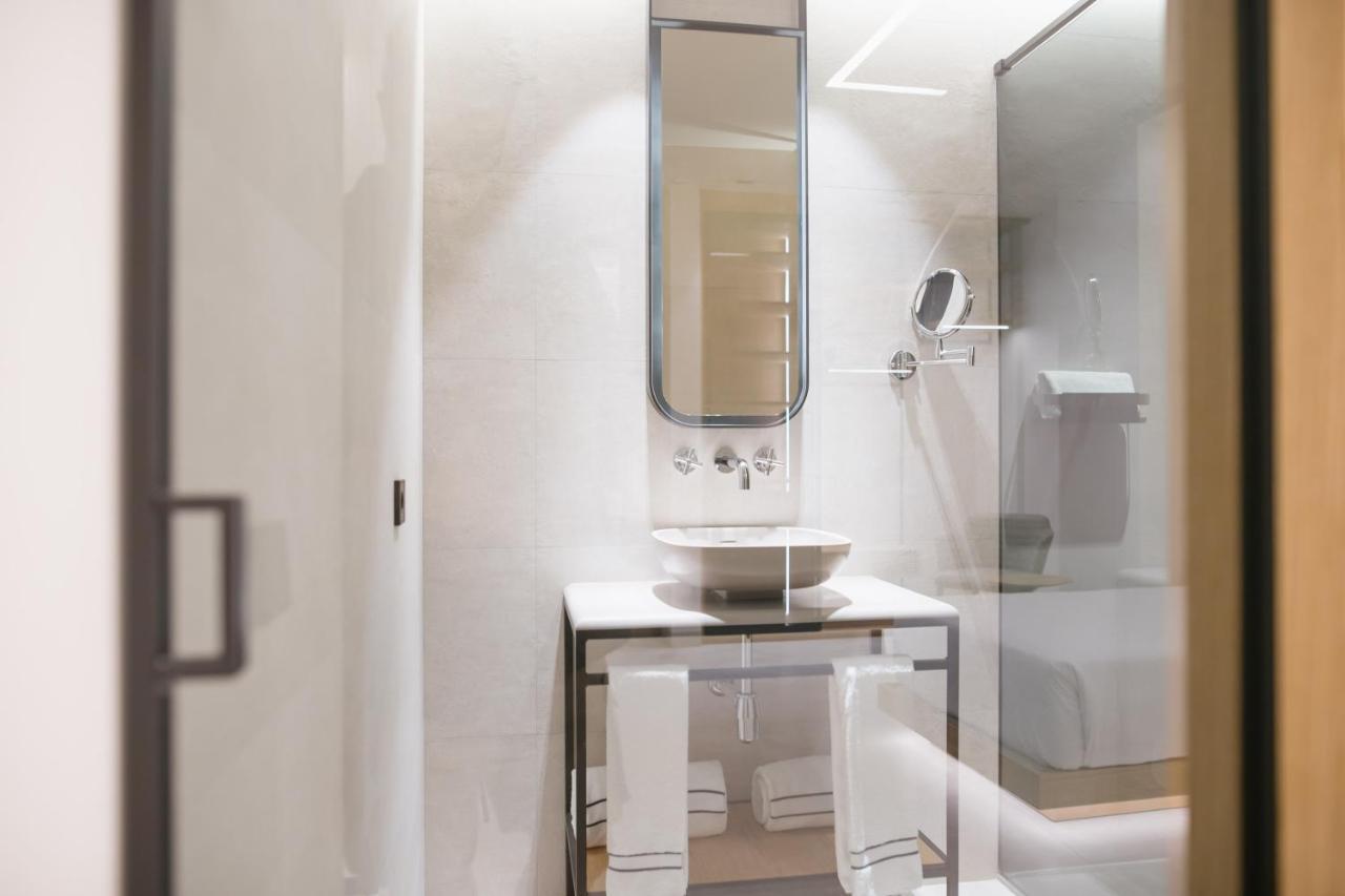 Myr Puerta Serranos Valencia Ngoại thất bức ảnh
